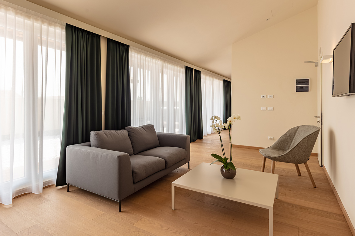 hotel suites furnished by pianca