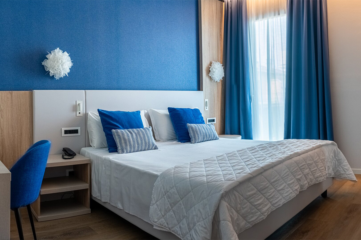 hotel galassia near the sea furnished by pianca