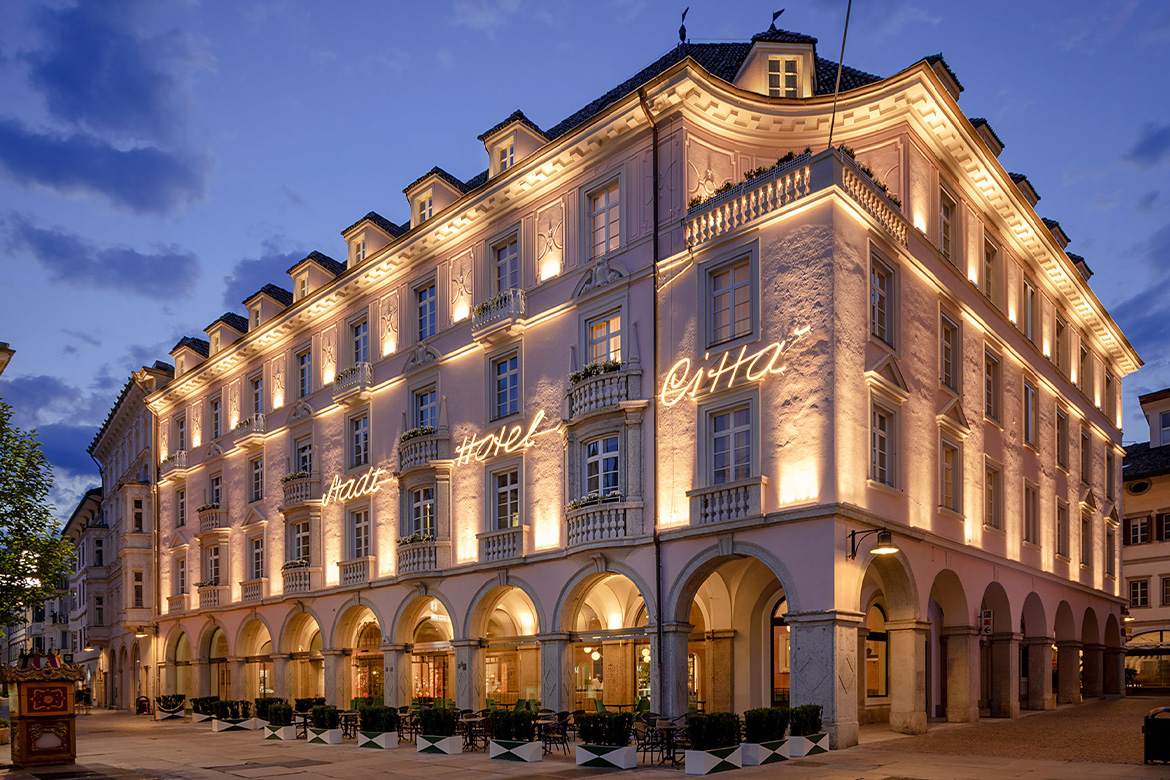 stadt hotel furnished with pianca's products