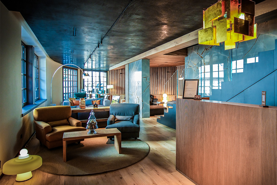 mountain hotel