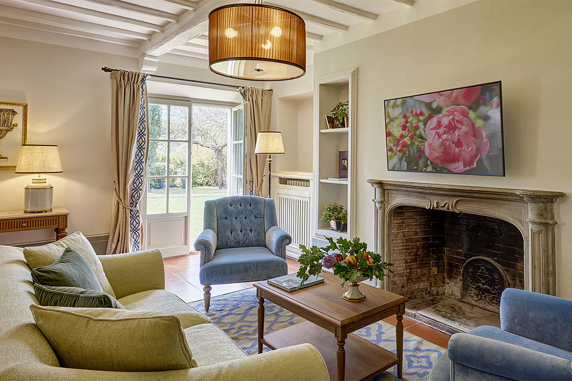 ancient Tuscan hotel
