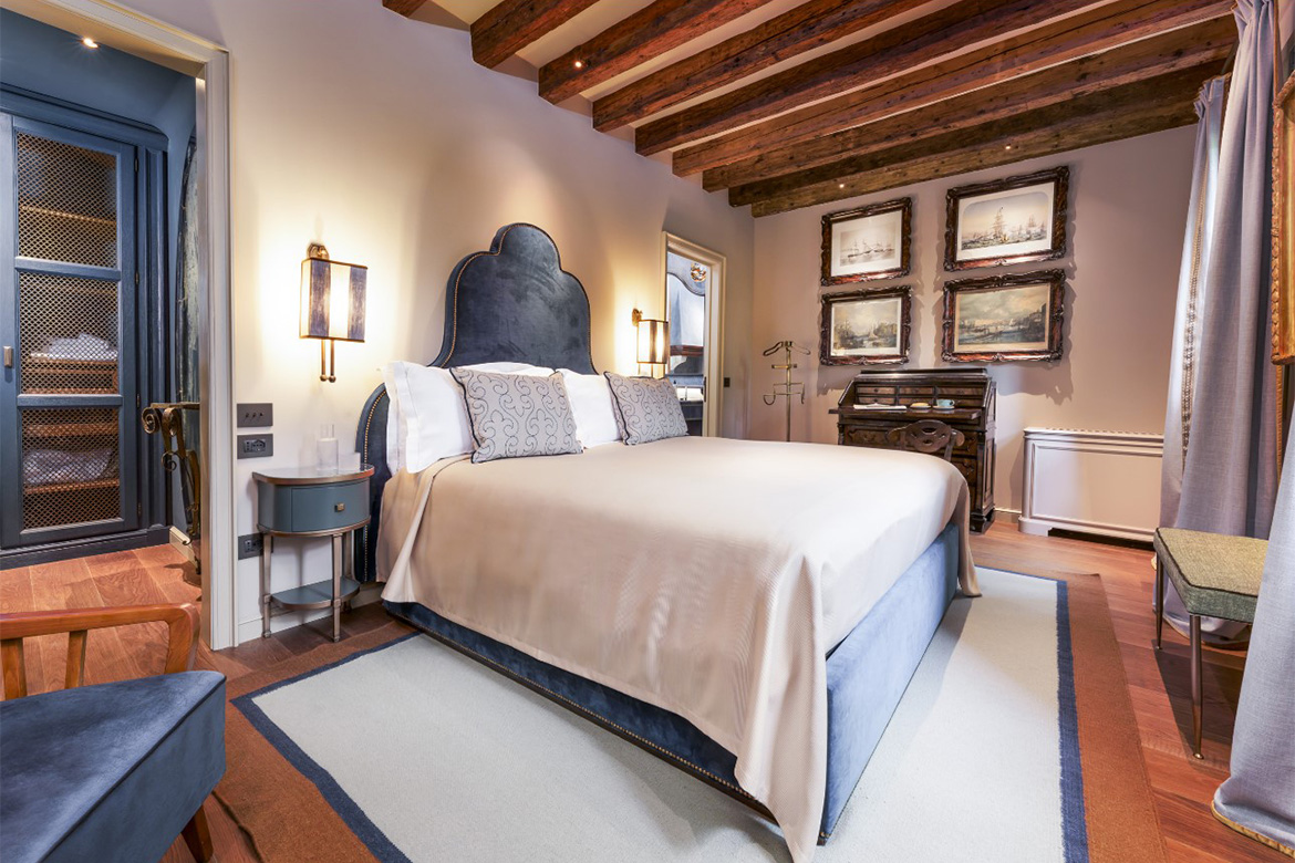 historic house in venice