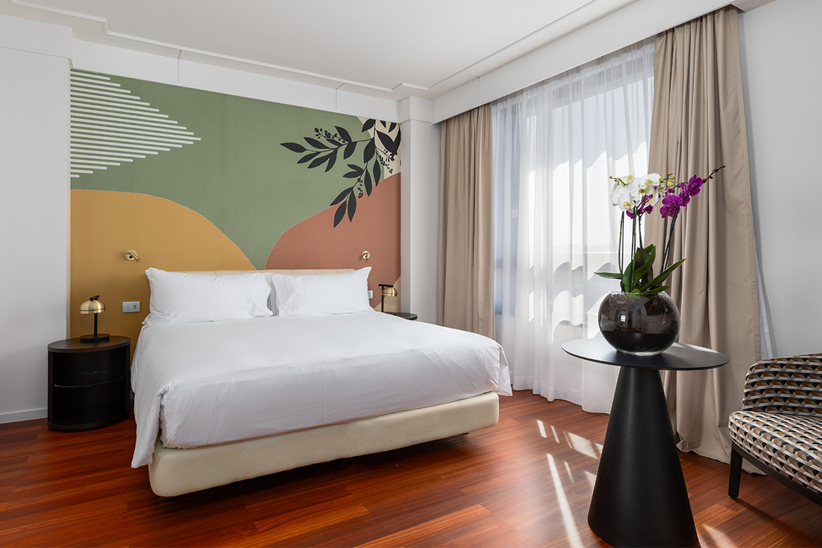 florence modern hotel furnished by pianca contract