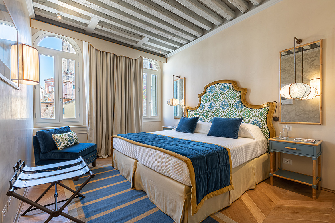 historic apartment in piazza san marco, venice