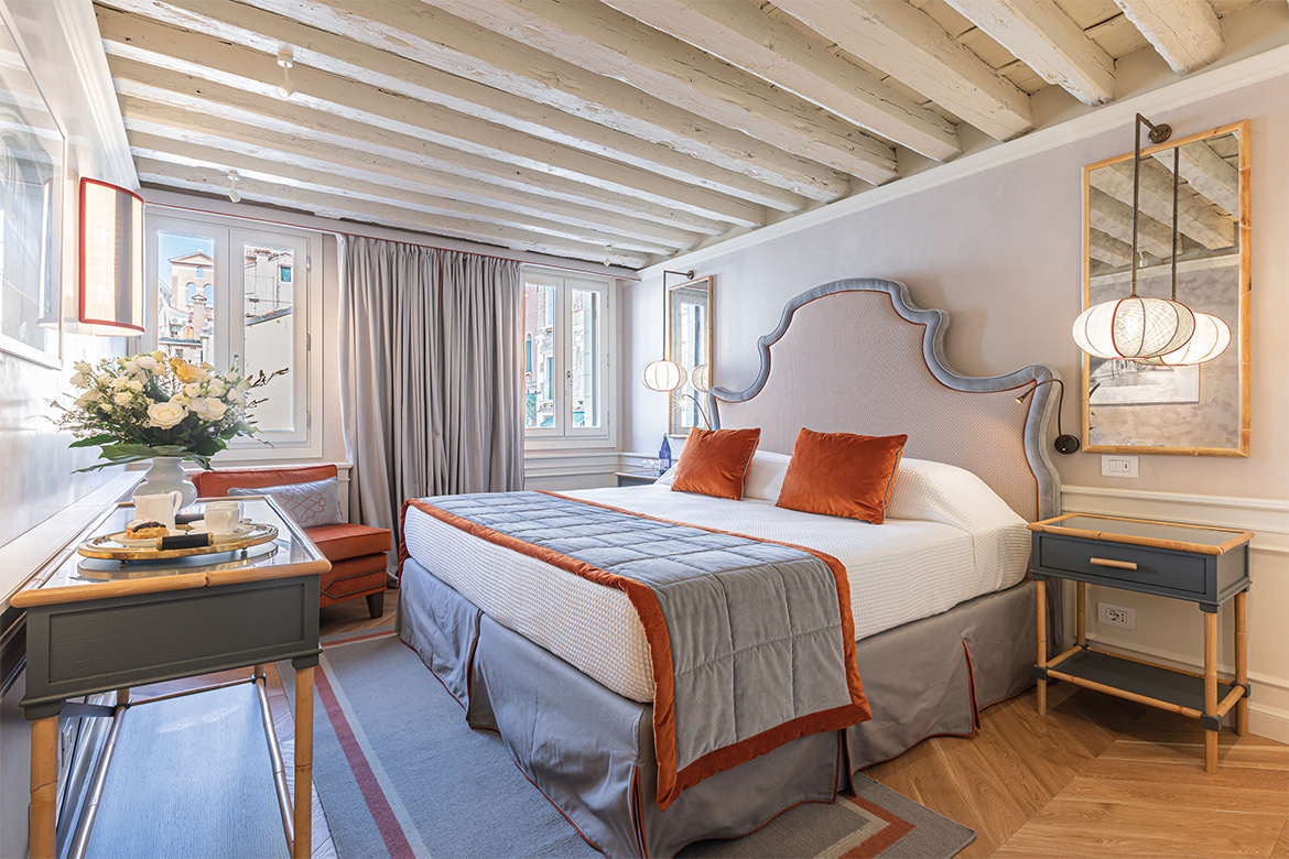 historic apartment in piazza san marco, venice