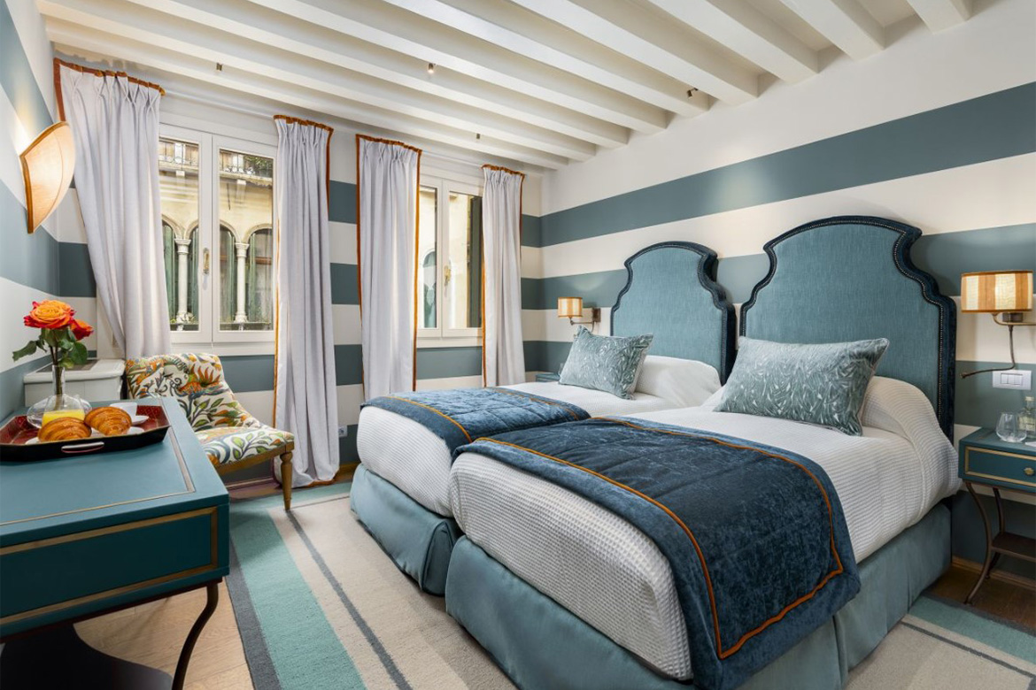 venetian hotel furnished by pianca contract