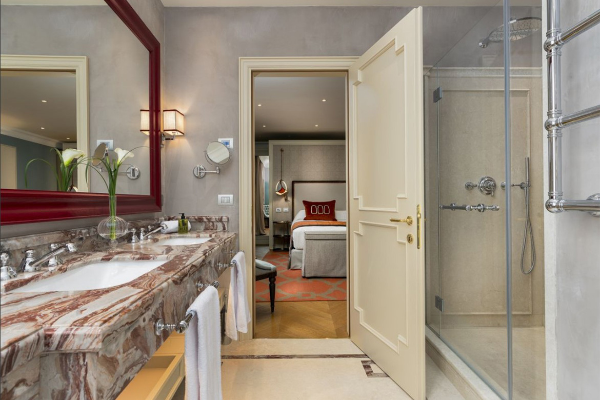 venetian hotel furnished by pianca contract
