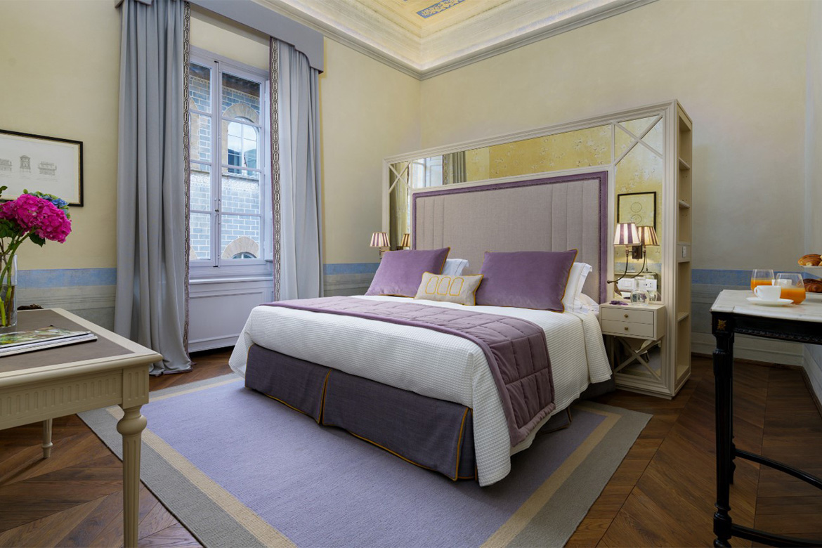 elengant and refined apartment in florence