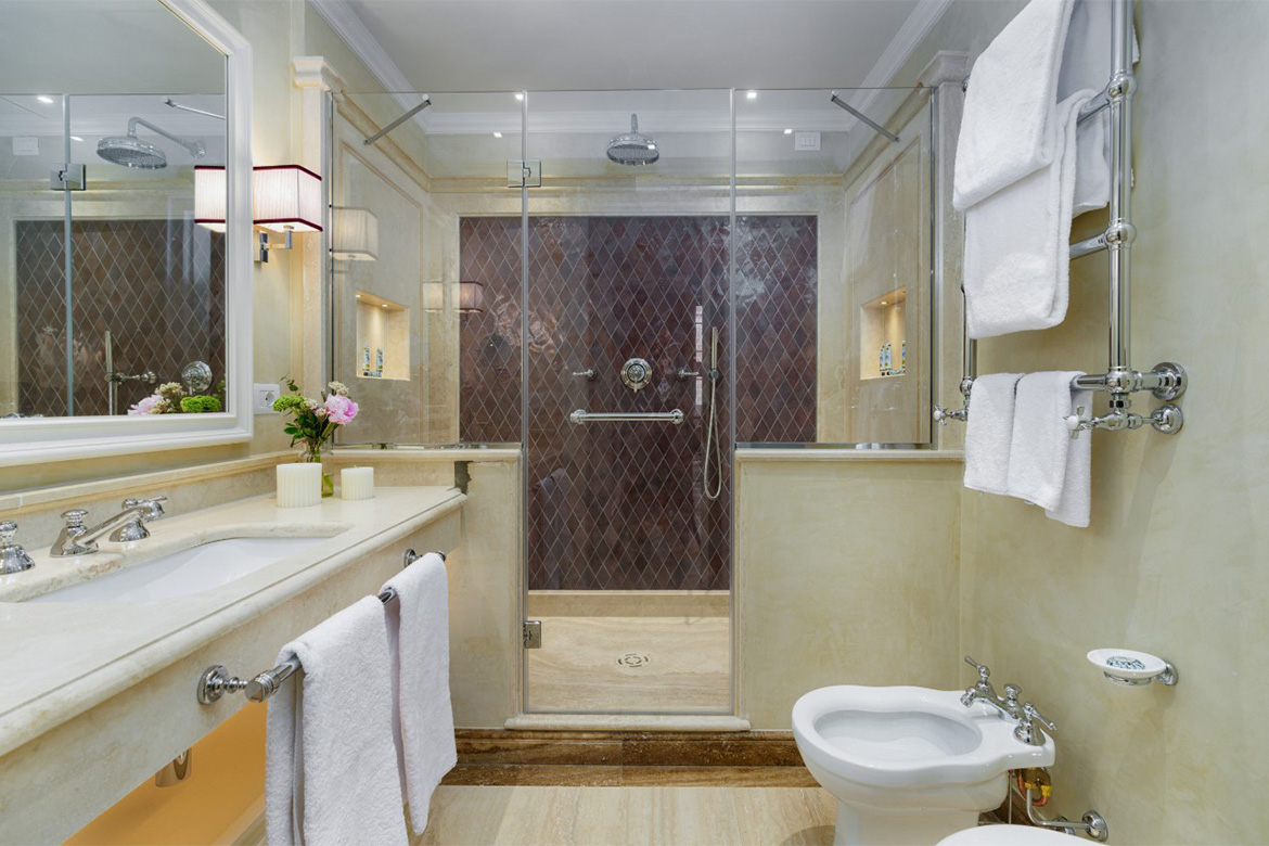 elengant and refined apartment in florence